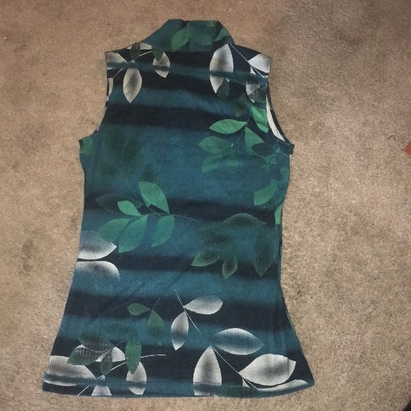 CAbi Floral Wrap Top style #941 - Picture 4 of 4